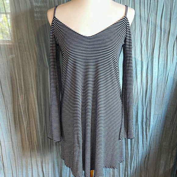 Abercrombie & Fitch Dress - Picture 1 of 6